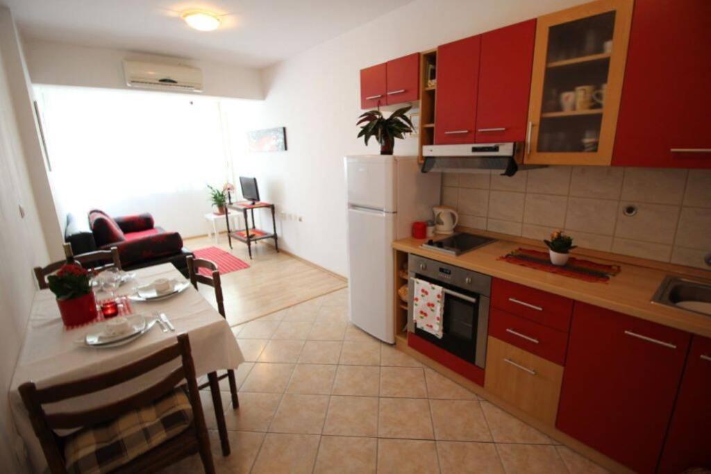 ספליט Old City/Beach 13 Minutes Away, Parking, For 4 מראה חיצוני תמונה